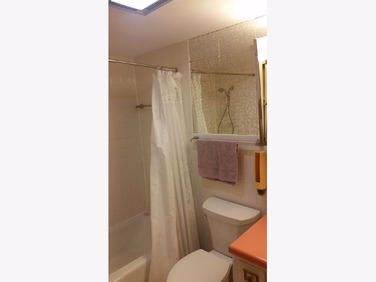 5300 Walnut Avenue, Downers Grove, Illinois 60515 MLS 10757826