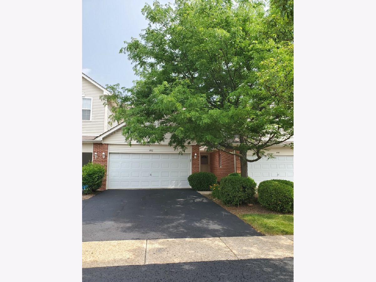 Townhomes & Condos & Homes Sold Greenbriar Glendale Heights Illinois, 442 Coventry