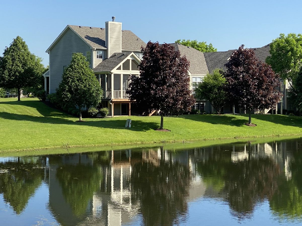 Condos & Townhomes & Homes Sold Bull Valley Greens Woodstock Illinois, 1004 Harrow Gate