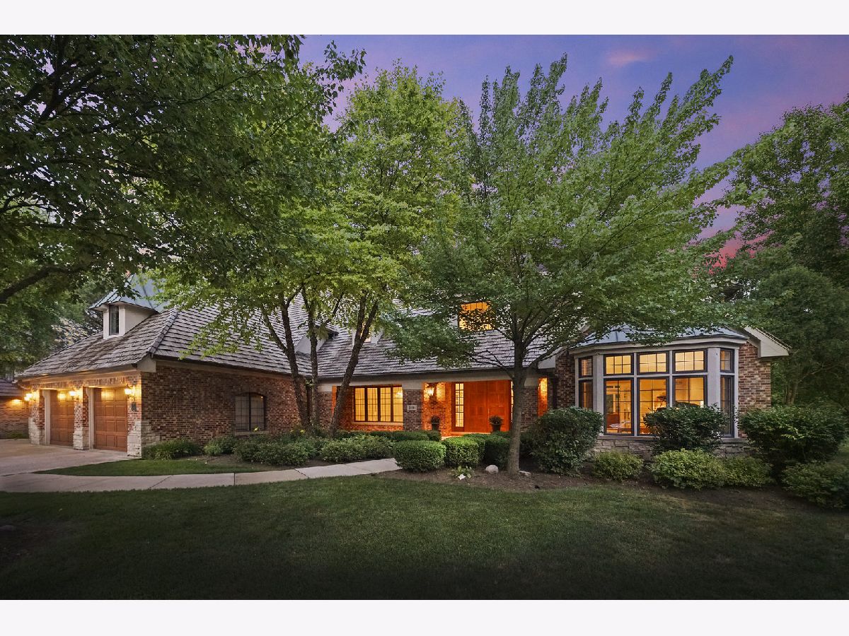 Homes Sold Burr Oaks Glen South Burr Ridge Illinois, 8101 Woodside
