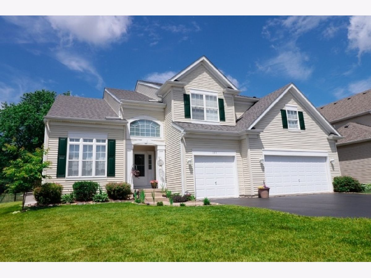 Homes & Condos & Townhomes Sold Timber Glen Gilberts Illinois, 131 Glenbrook