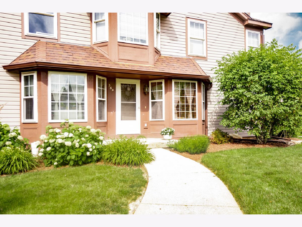 Townhomes & Condos & Homes Sold Kresswood Trails West Chicago Illinois, 364 Kresswood