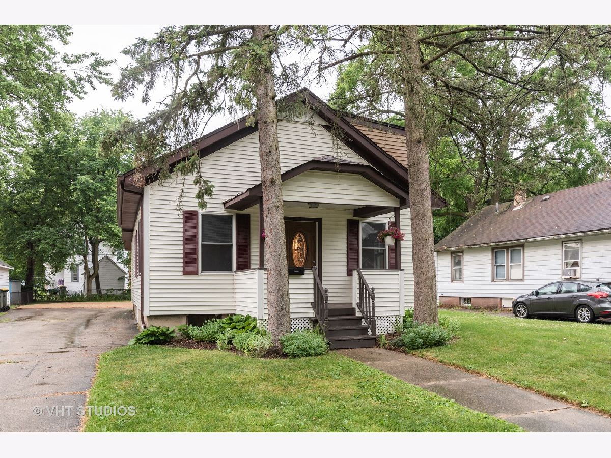 Homes Sold Old East Dundee East Dundee Illinois, 12 Wenholz