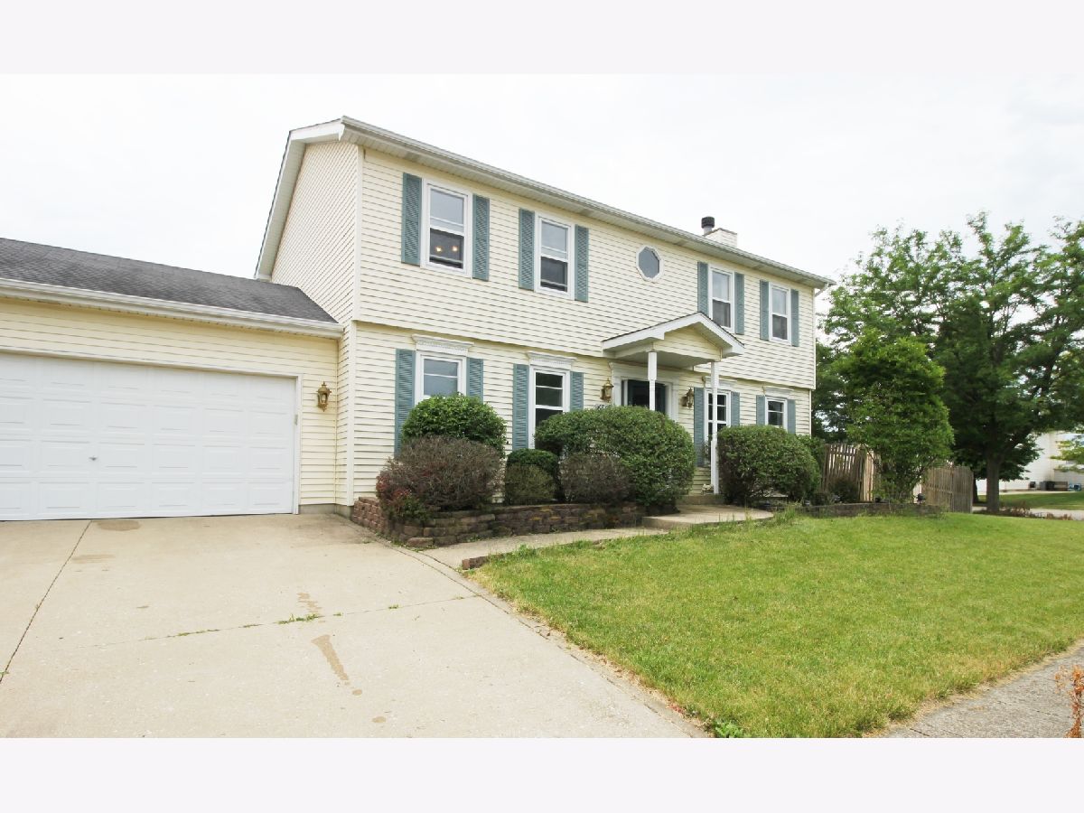 Homes Rented Mayfair Plainfield Illinois, 6612 Klinger