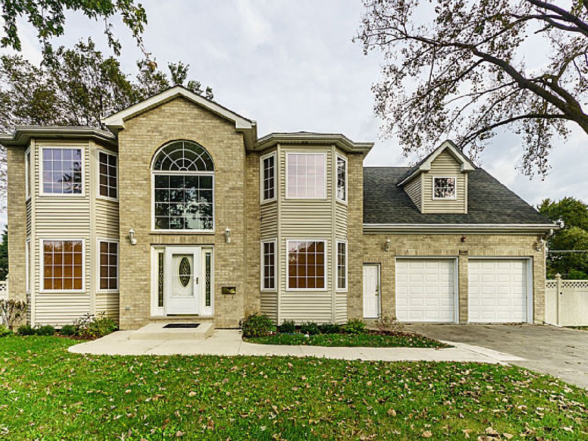 Homes Rented Parcel C Hoffman Estates Illinois, 200 Thacker