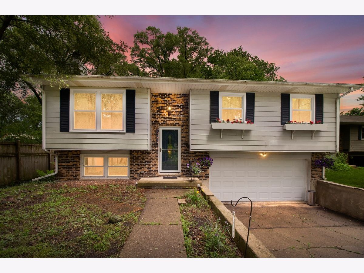 Homes Sold North Shore Park Mundelein Illinois, 315 Garfield