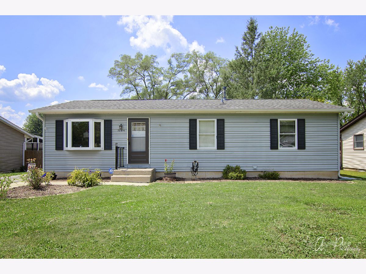 Homes Sold Orchard Gardens Lake Villa Illinois, 37314 Fairview