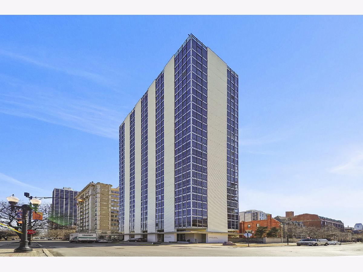 Condominiums Sold Constellation Chicago Illinois, 1555 Dearborn