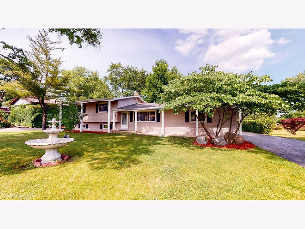 Homes Sold Sunset Hills Schaumburg Illinois, 1515 Sunset
