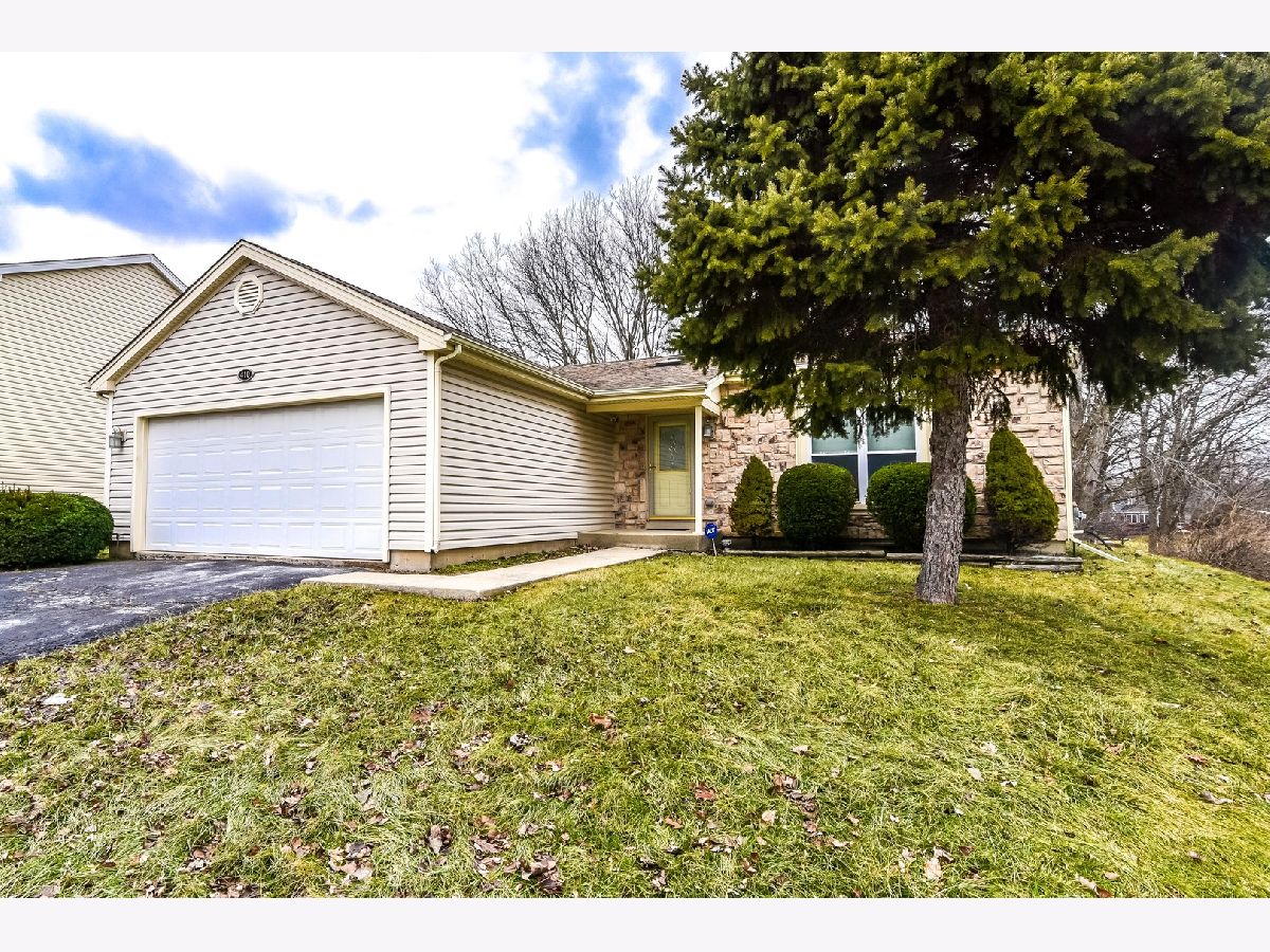 Homes Sold Windsor Place Streamwood Illinois, 410 Shag Bark