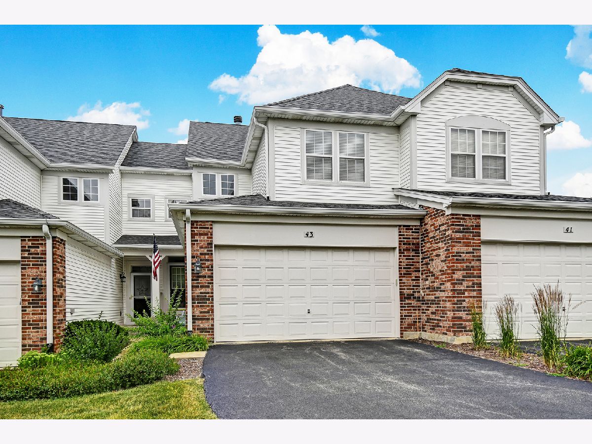 Townhomes Rented Baker Hill Glen Ellyn Illinois, 43 Tanglewood