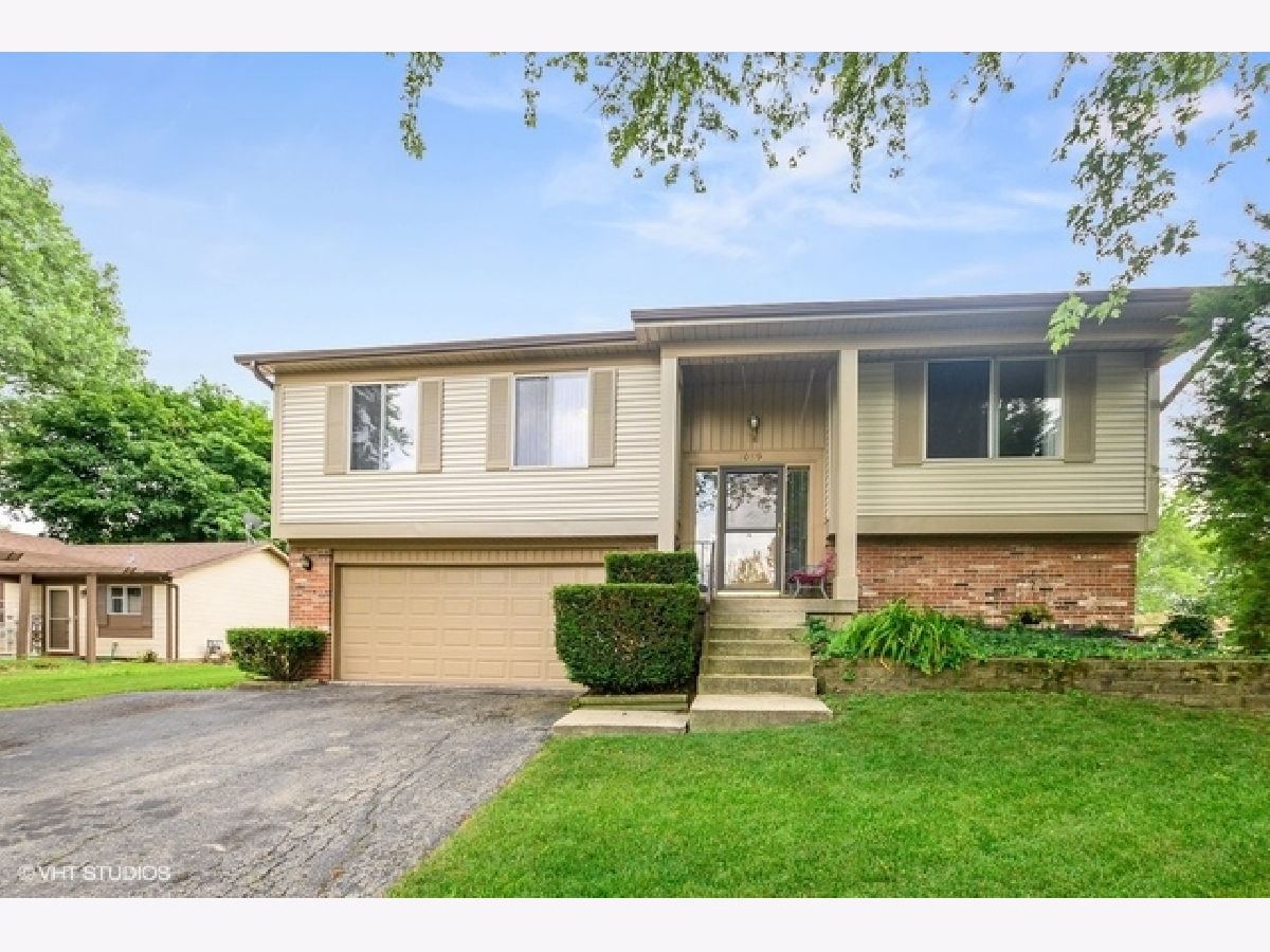 Homes Sold Quail Run Bolingbrook Illinois, 1089 Home