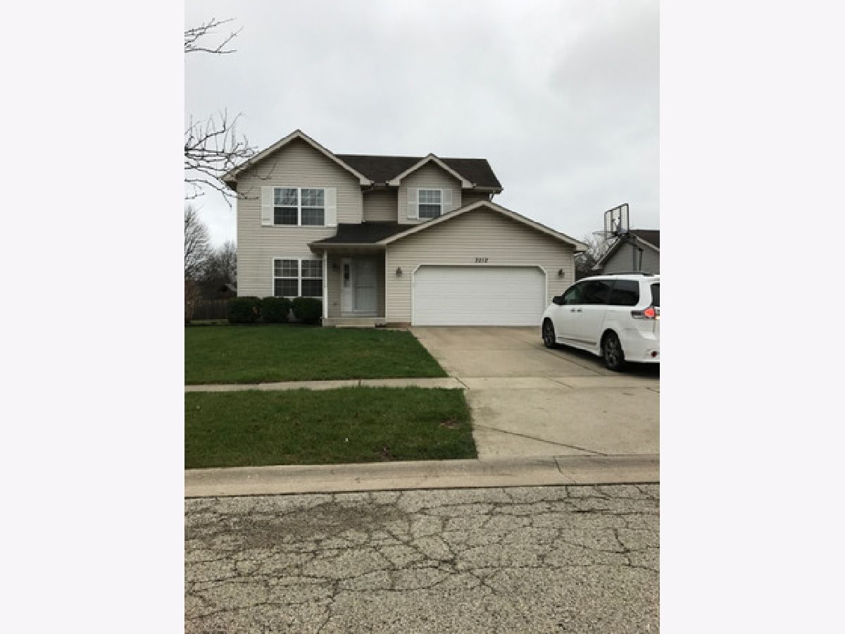 Homes & Townhomes Rented Wexford Joliet Illinois, 3212 Blackwater