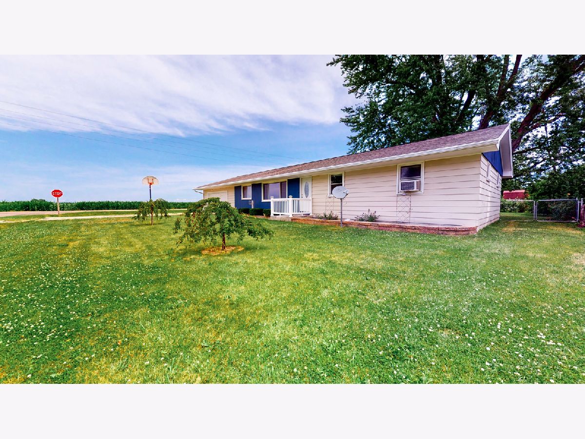 Homes Sold Covell Bloomington Illinois, 10967 Medalion