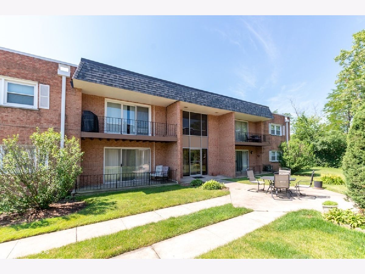 Condominiums Sold Cherry Brook Homewood Illinois, 18340 Cherry Creek