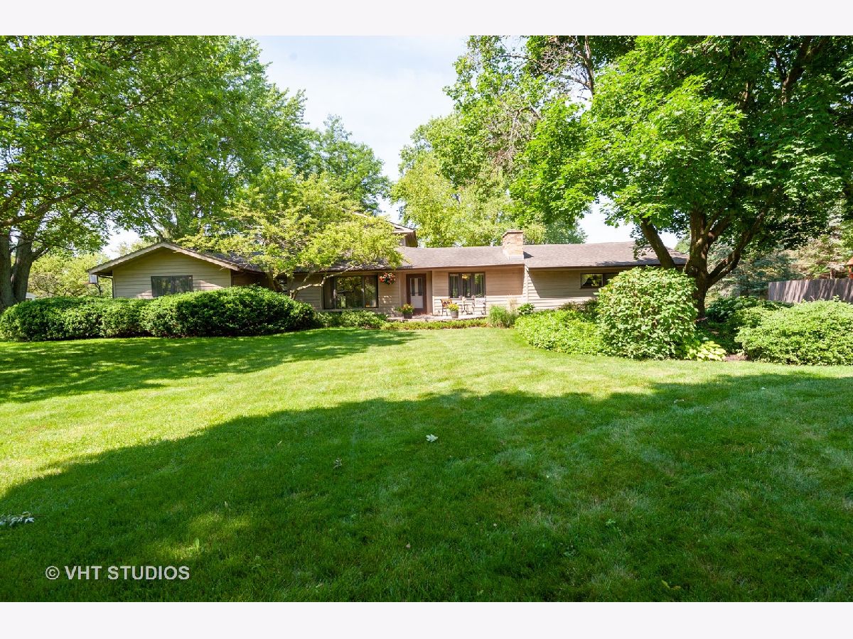 Homes Sold Walrose Manor Woodstock Illinois, 749 Sharon