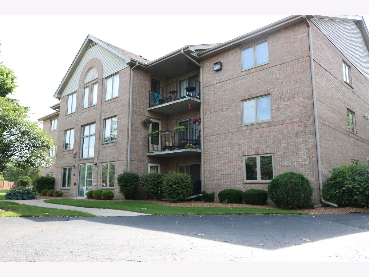Condominiums Sold Martha Ridge Chicago Ridge Illinois, 10298 Southwest