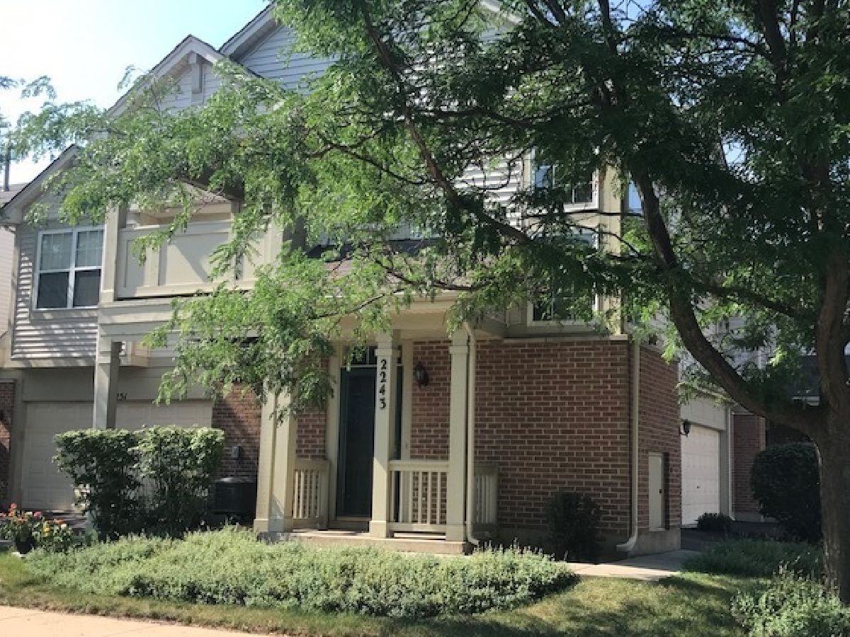 Townhomes & Condos & Homes Rented Greenwich Square Geneva Illinois, 2243 Rockefeller