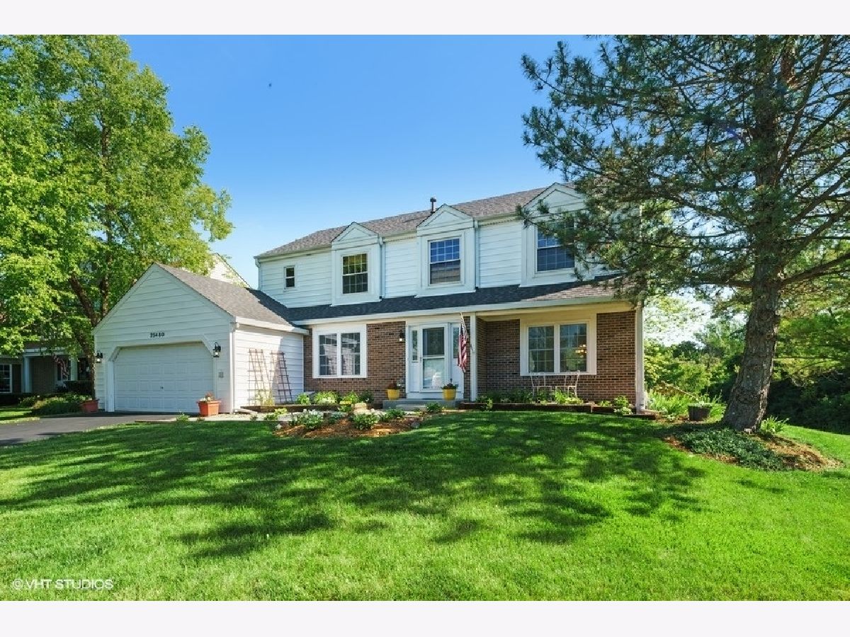 Homes Sold River Oaks Warrenville Illinois, 2S480 River Oaks