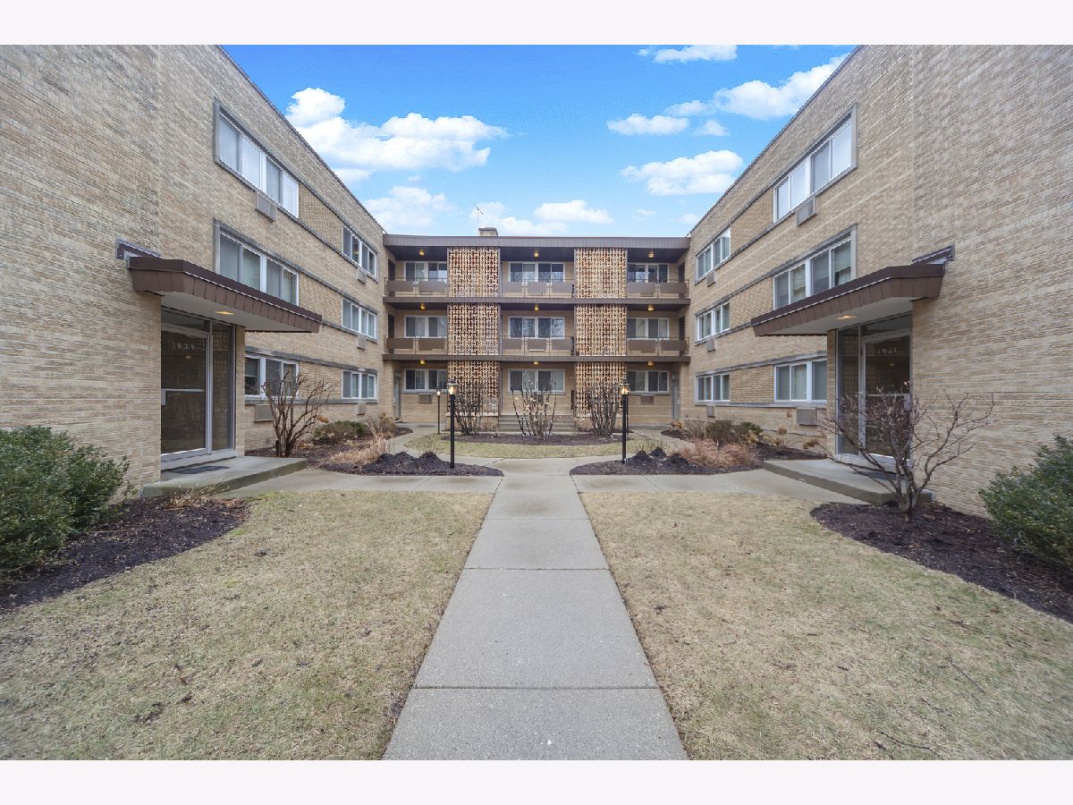 Condominiums Rented Harrison Court Evanston Illinois, 1925 Harrison