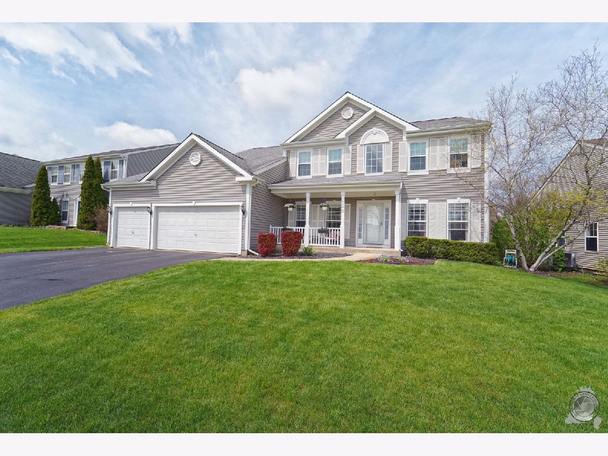 Homes Sold Cross Creek Lindenhurst Illinois, 248 Cross Creek