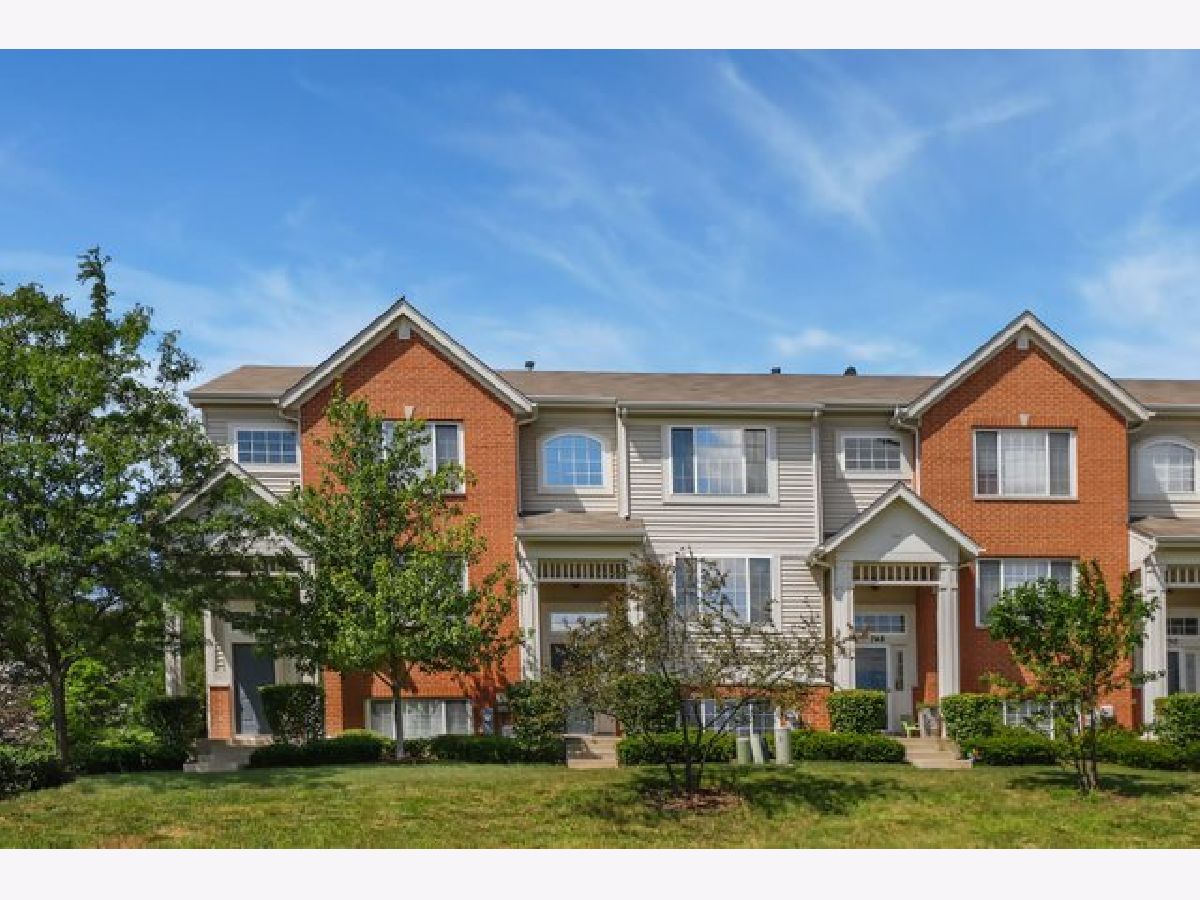 Townhomes Sold Concord Commons Des Plaines Illinois, 746 Sanborn