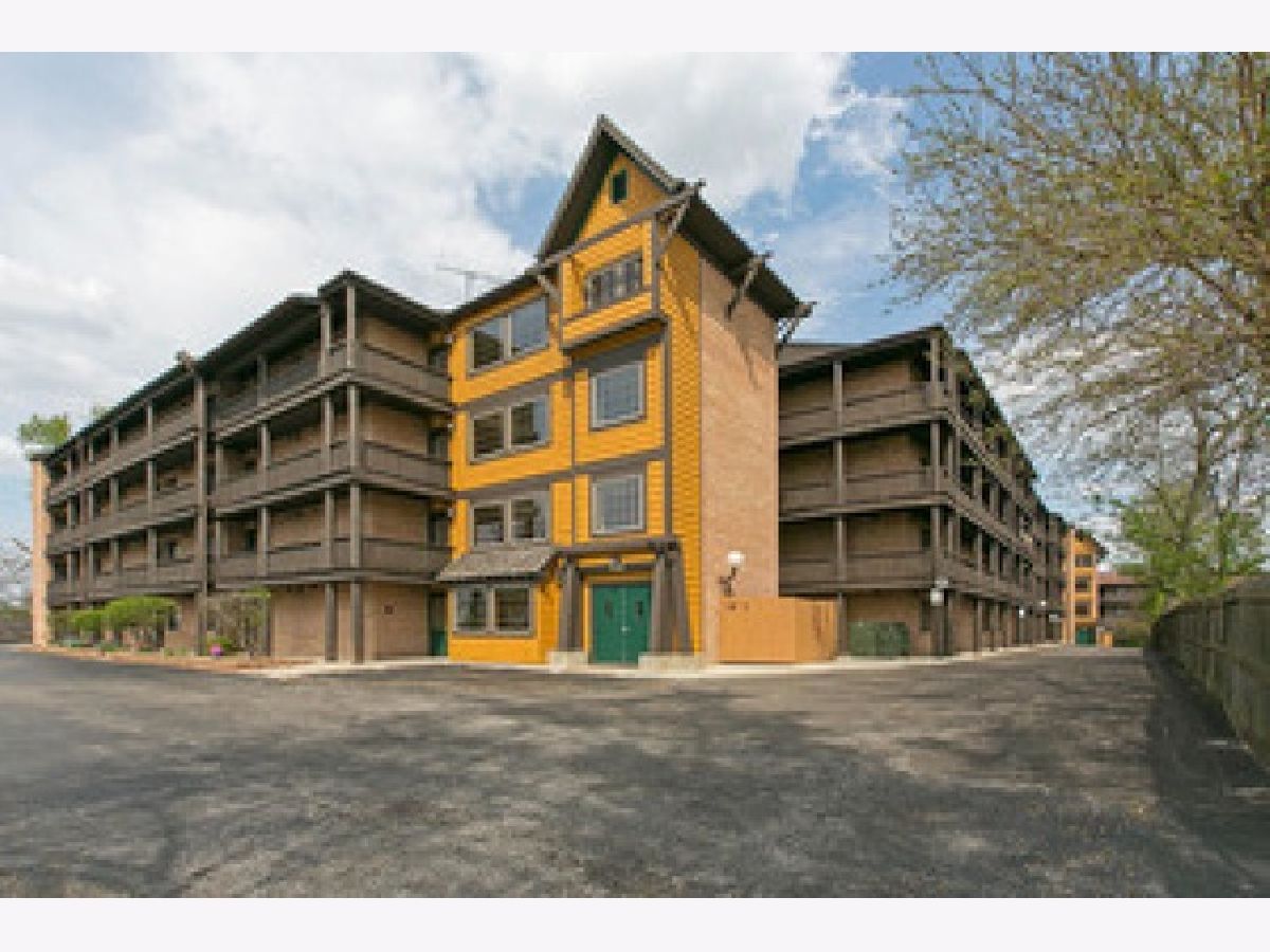 Harbour Club Wauconda IL, Condominiums For Sale & For Rent Sadie