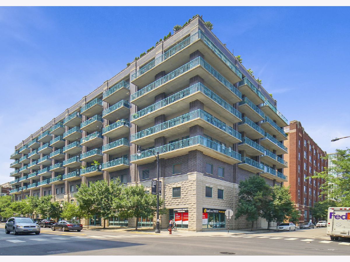 Condominiums Sold Madison Manor Chicago Illinois, 910 Madison