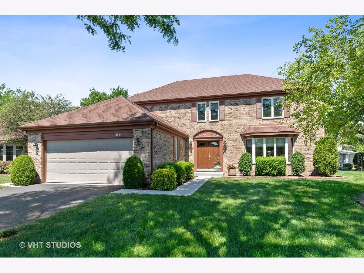 Homes Sold Courts Of Russetwood Arlington Heights Illinois, 2364 Bradshire