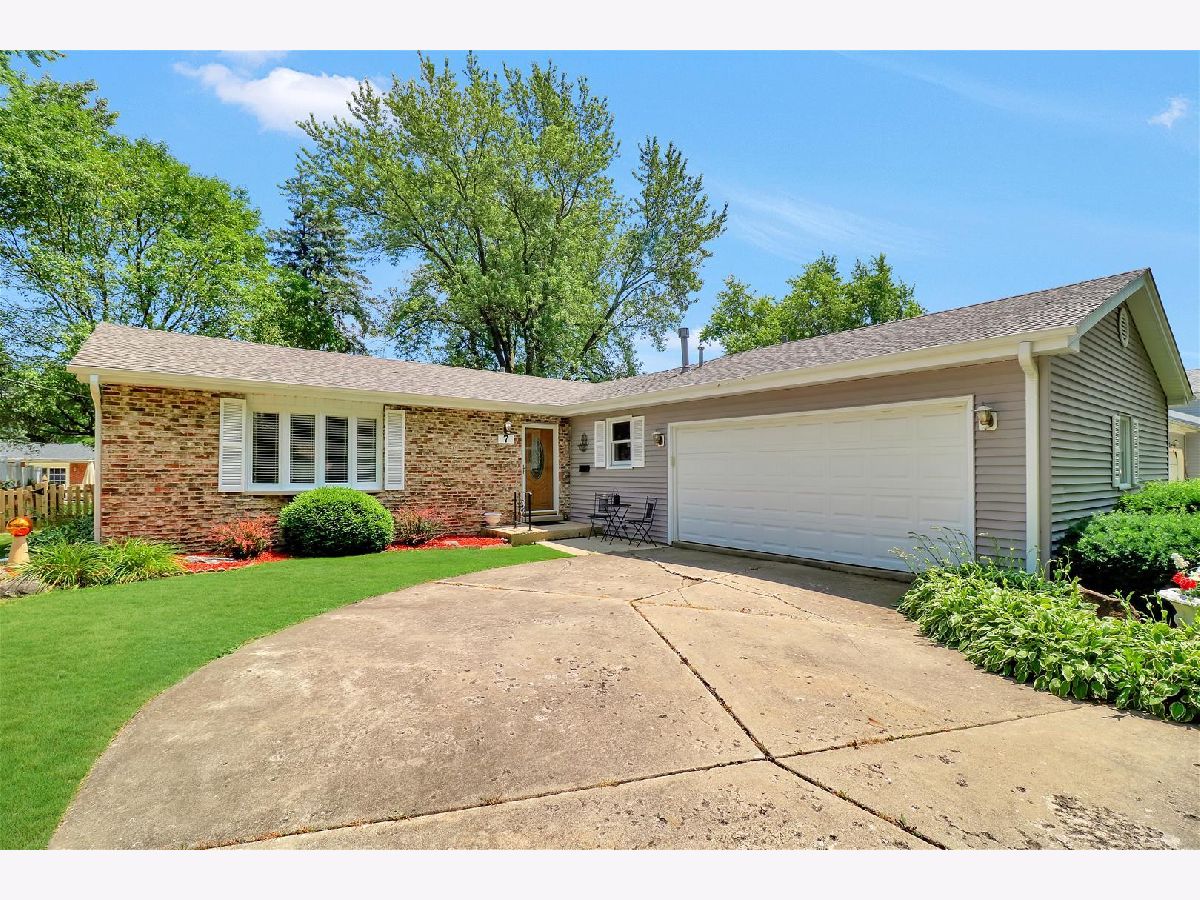 Homes Sold Oak Hill North Aurora Illinois, 7 Juniper