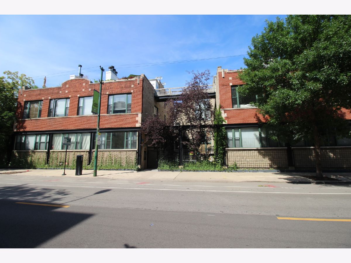Townhomes & Condos Sold Vinery Lofts Chicago Illinois, 2943 Lincoln