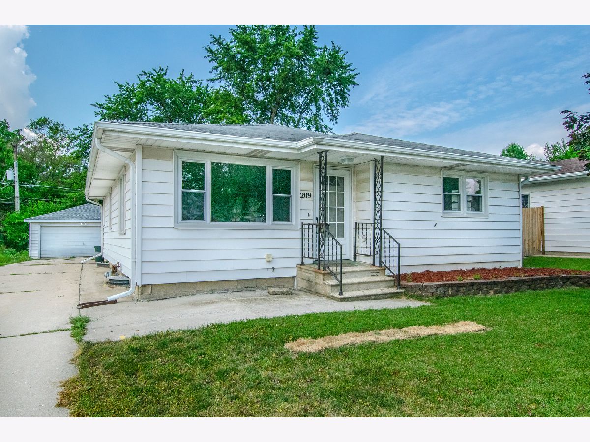 Homes Sold Idylside Joliet Illinois, 209 Morris