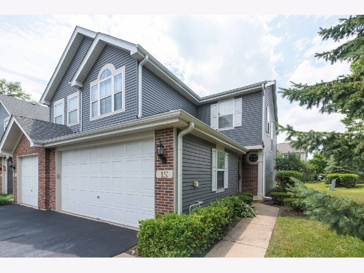 Townhomes Rented Country Homes Of Oakhurst Aurora Illinois, 1 Oakhurst