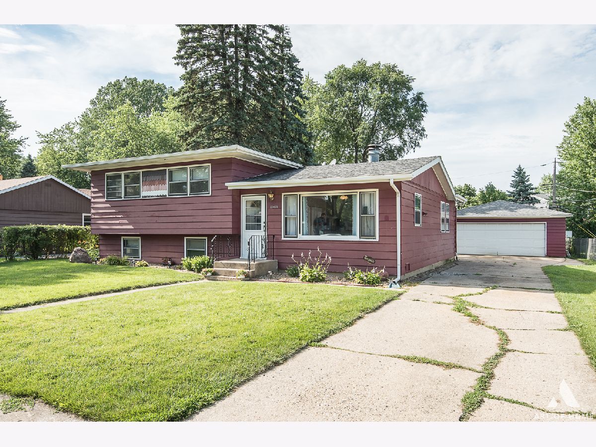 Homes Sold Elgin Estates Elgin Illinois, 35W686 Crispin