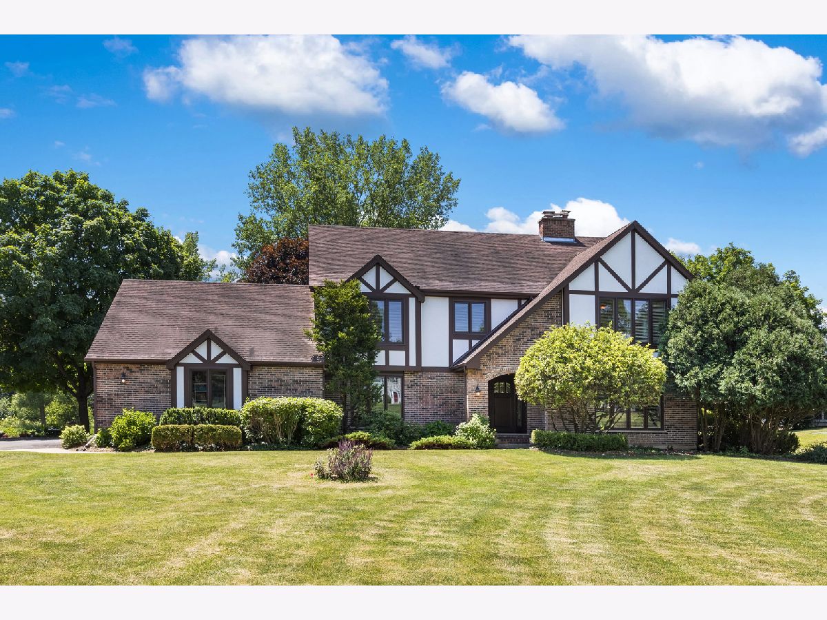Homes Sold Twin Pond Farms Lake Barrington Illinois, 25971 Oak Hills