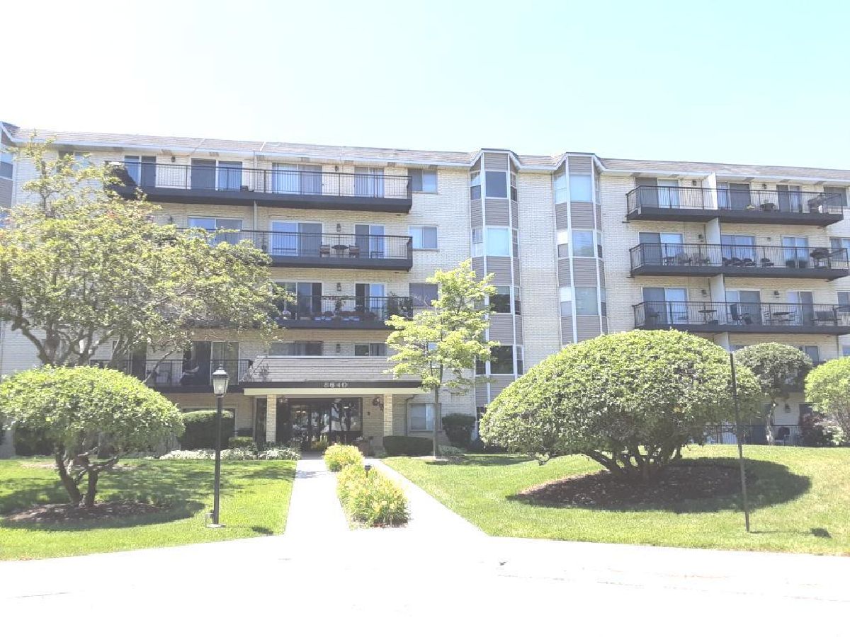 Condominiums & Homes Sold Morton Grove Estates Morton Grove Illinois, 8640 Waukegan