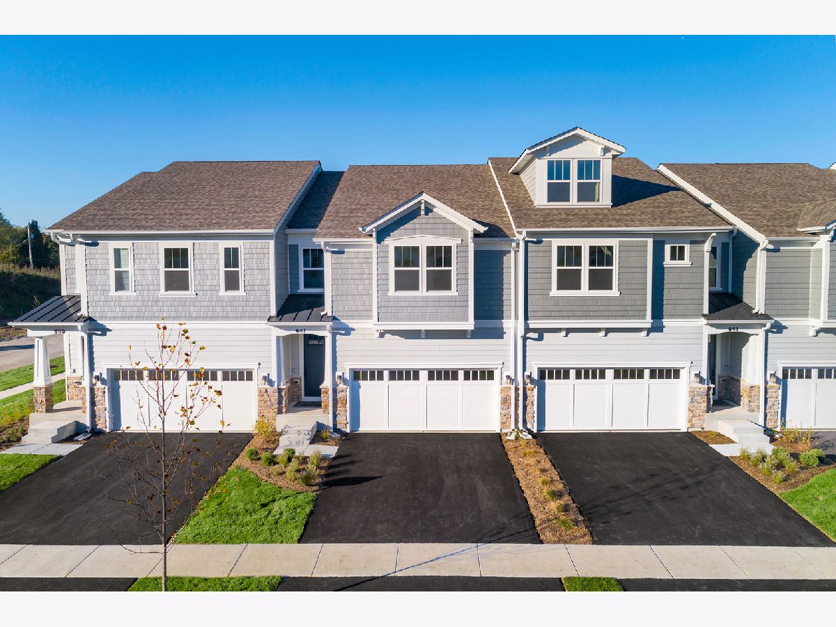 Condos & Townhomes Sold Riverbank Crossing Geneva Illinois, 630 Riverbank Lot #7.04