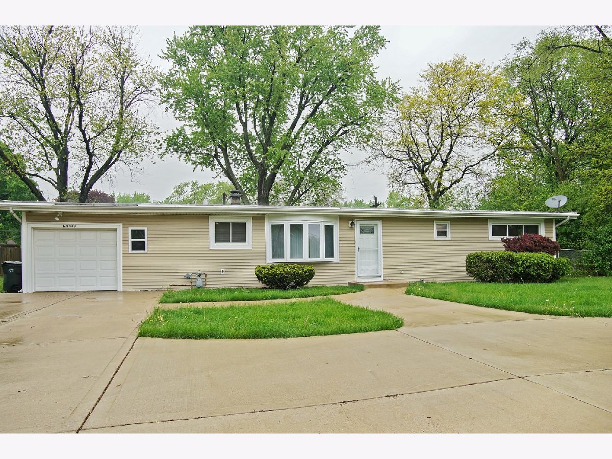  Rented Oakbrook Terrace Illinois, 17W440 Butterfield