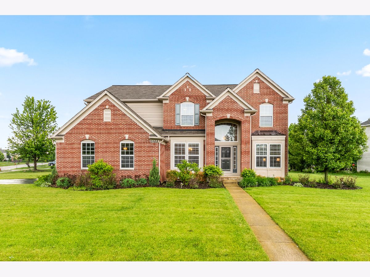 Homes Rented Canterbury Woods Plainfield Illinois, 24816 Station