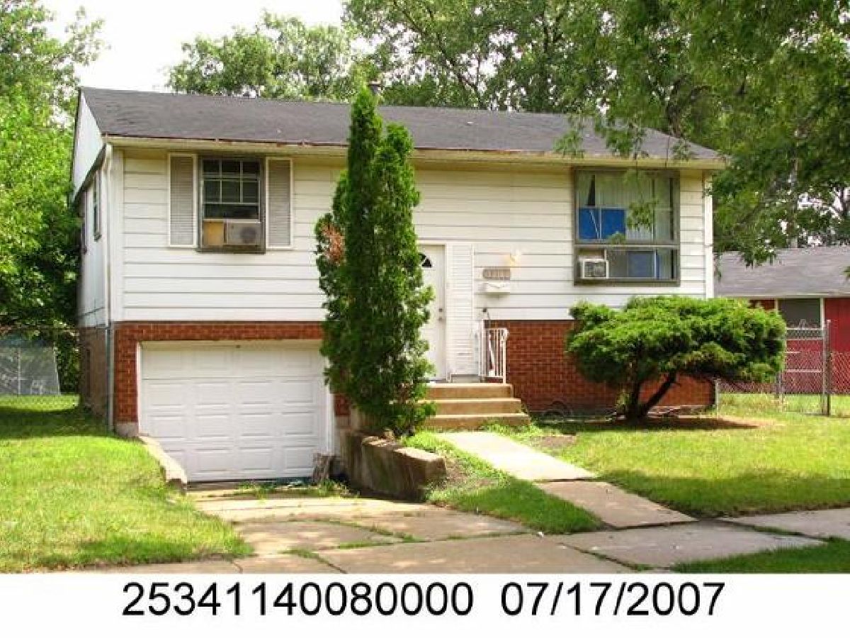  Rented Chicago Illinois, 13317 Riverdale