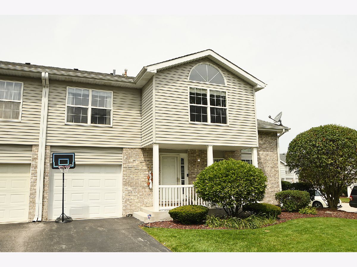 Townhomes & Condos Sold Diamonds Of Oak Forest Oak Forest Illinois, 5237 Diamond