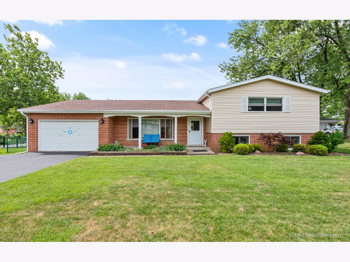 Homes Sold Branigars Roselle Illinois, 811 Sunnyside