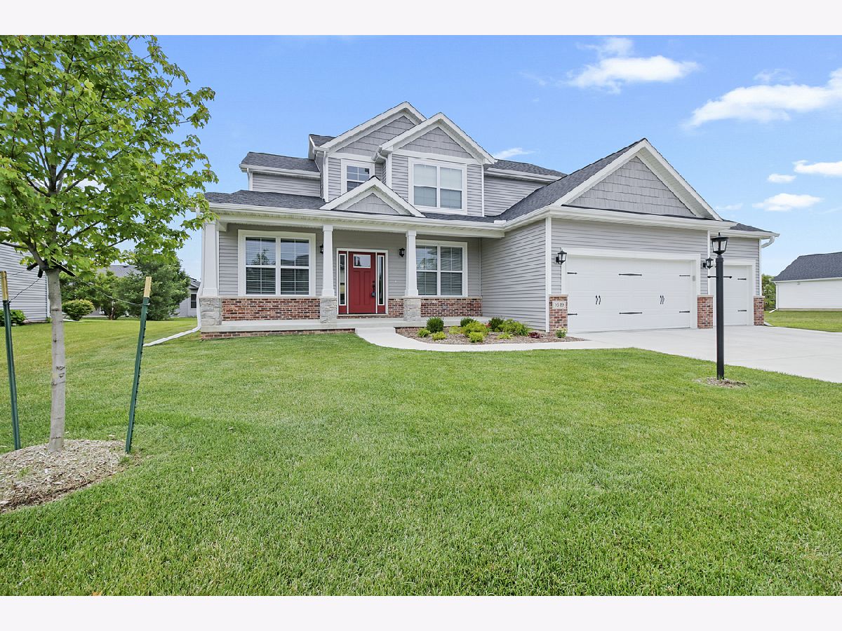 Homes Sold Trails At Chestnut Grove Champaign Illinois, 1619 English Oak