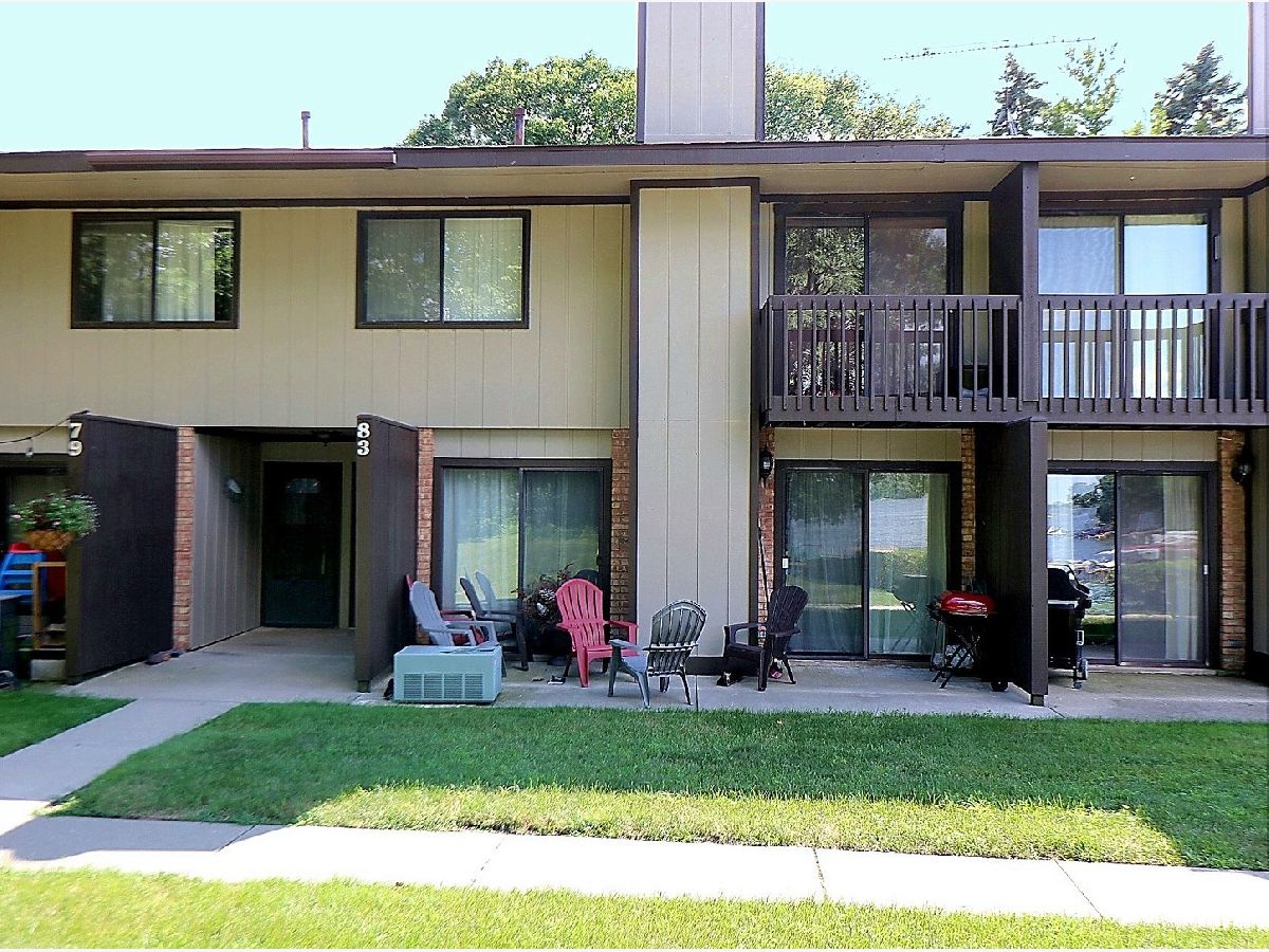 Townhomes Sold Woodhills Bay Colony Ii Fox Lake Illinois, 83 Woodhills Bay