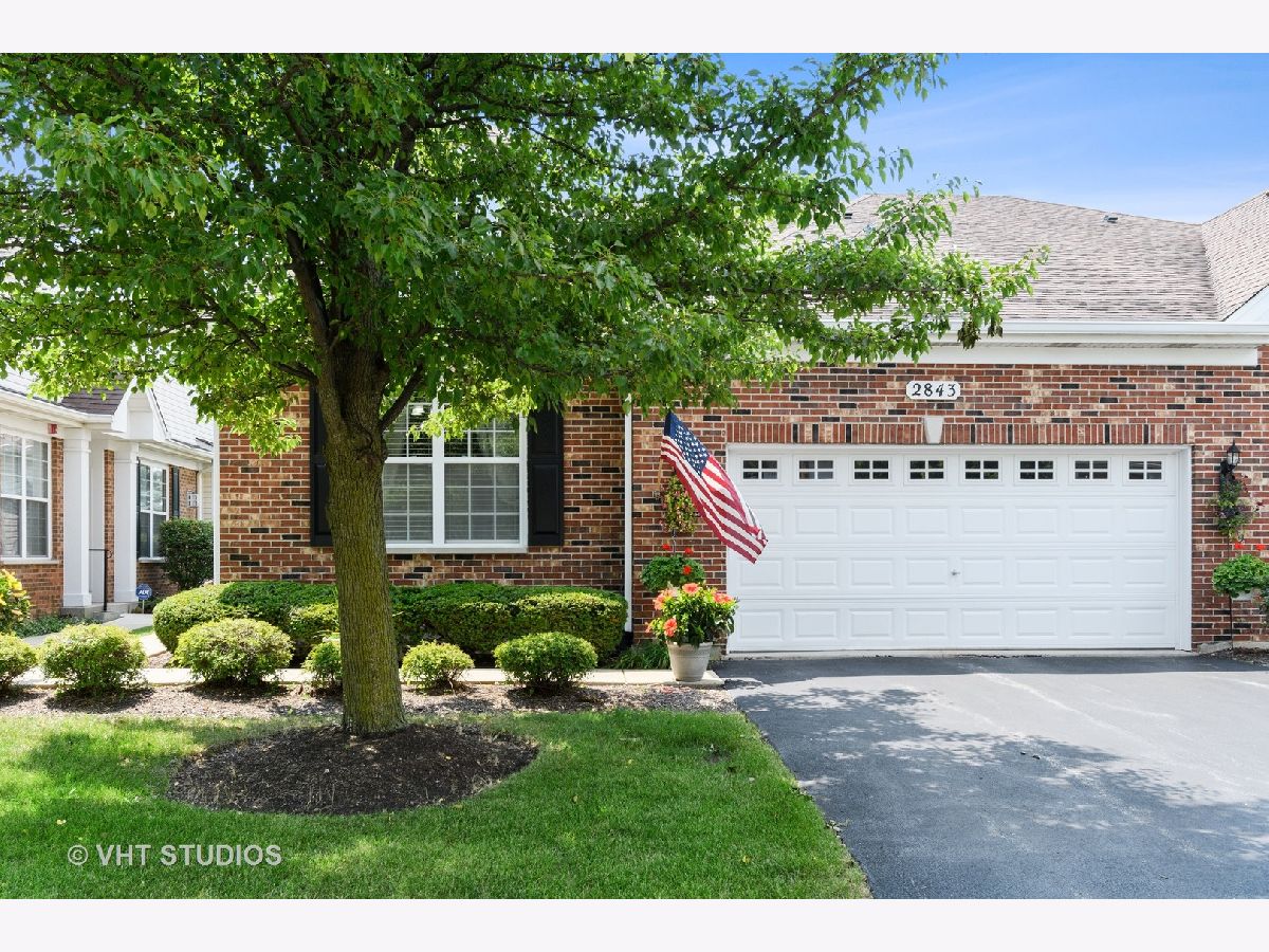 Townhomes Sold Hampton Park Naperville Illinois, 2843 Bond