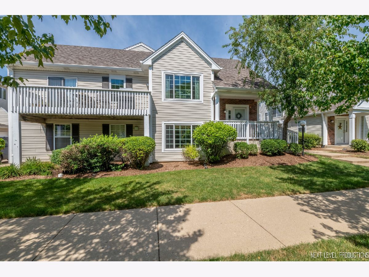 Summerwind North Aurora IL, Townhomes & Condos For Sale & For Rent