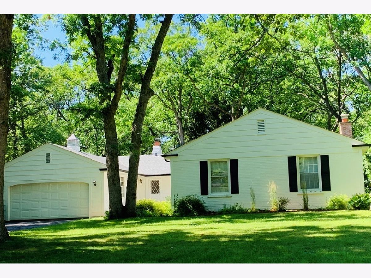 Homes Rented Whispering Oaks Lake Forest Illinois, 640 Grandview