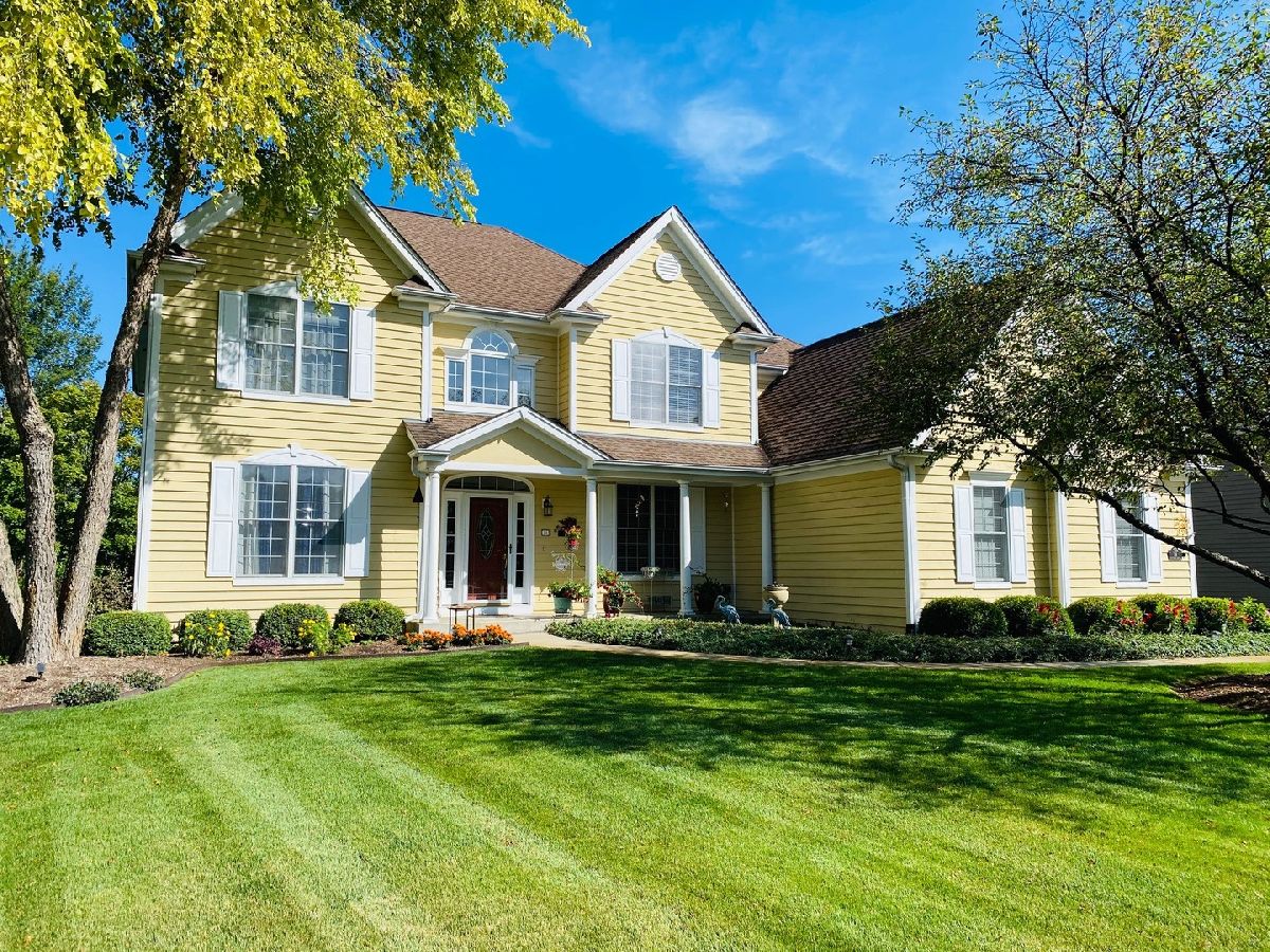 Homes Sold Chalet Hills Estates Cary Illinois, 38 Brittany