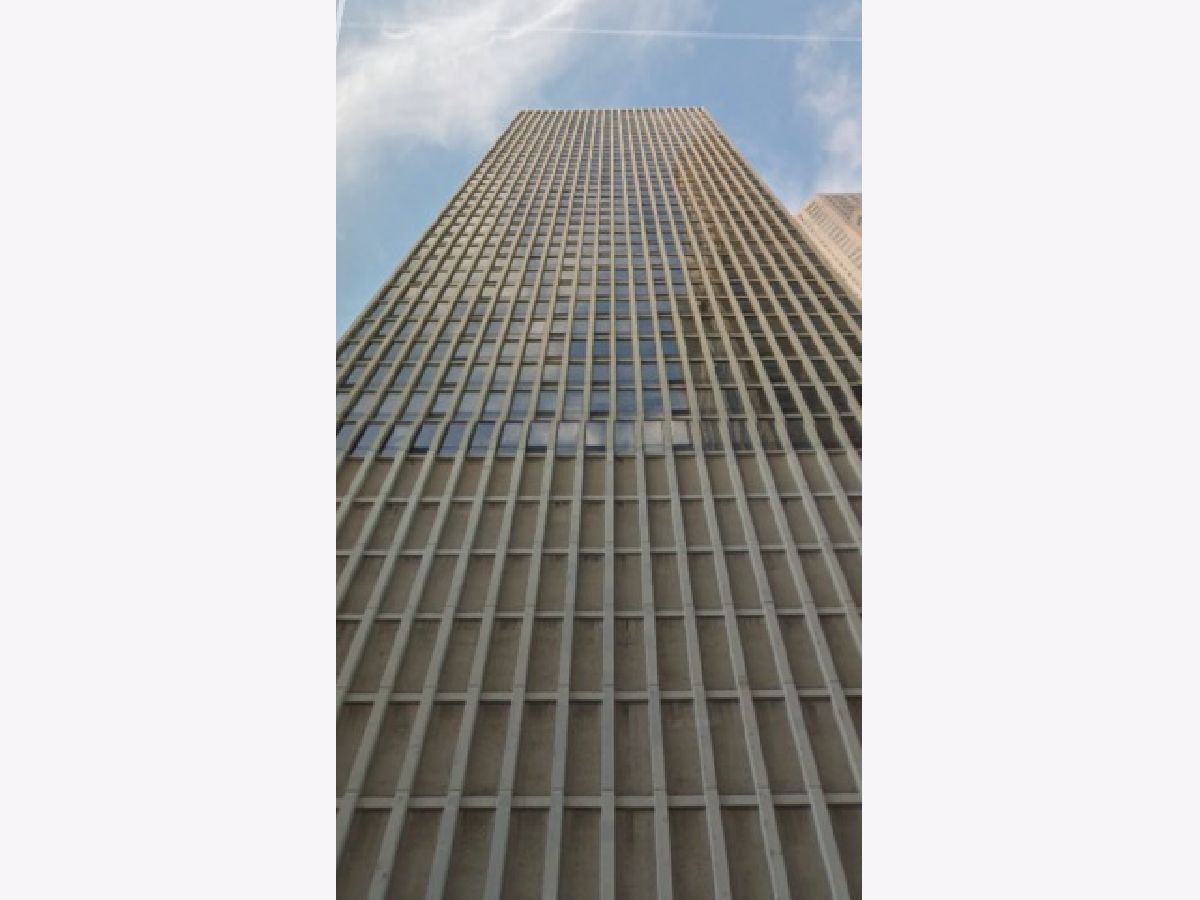 Condominiums Rented Walton Colonade Chicago Illinois, 100 Walton