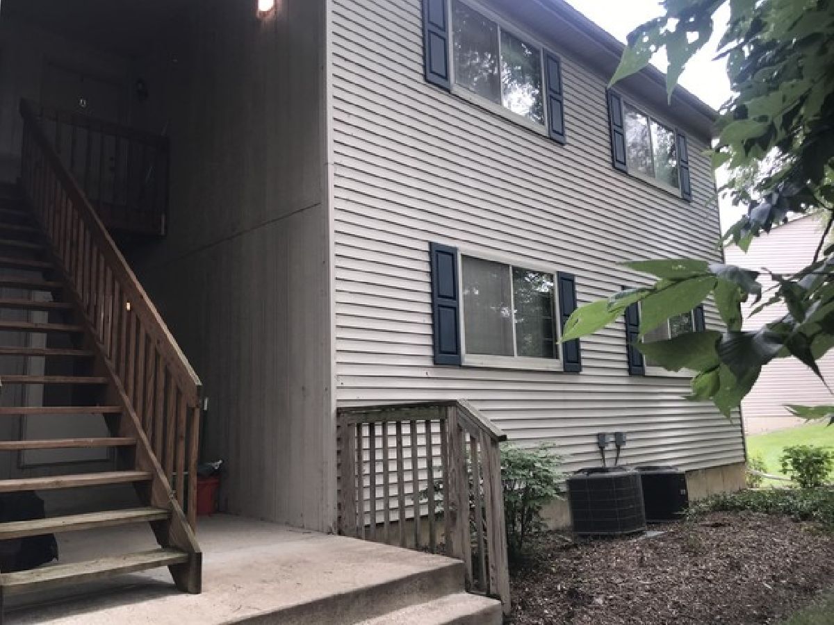 Condos & Townhomes & Homes Sold Woodridge South Elgin Illinois, 330 Woodridge